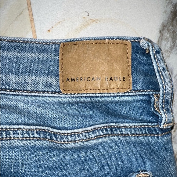 American Eagle Outfitters Jeans | Size: 6 - Picture 6 of 7
